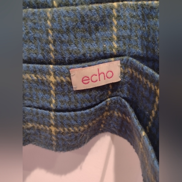 Echo blue green plaid scarf with ruffles NWOT - Picture 2 of 2